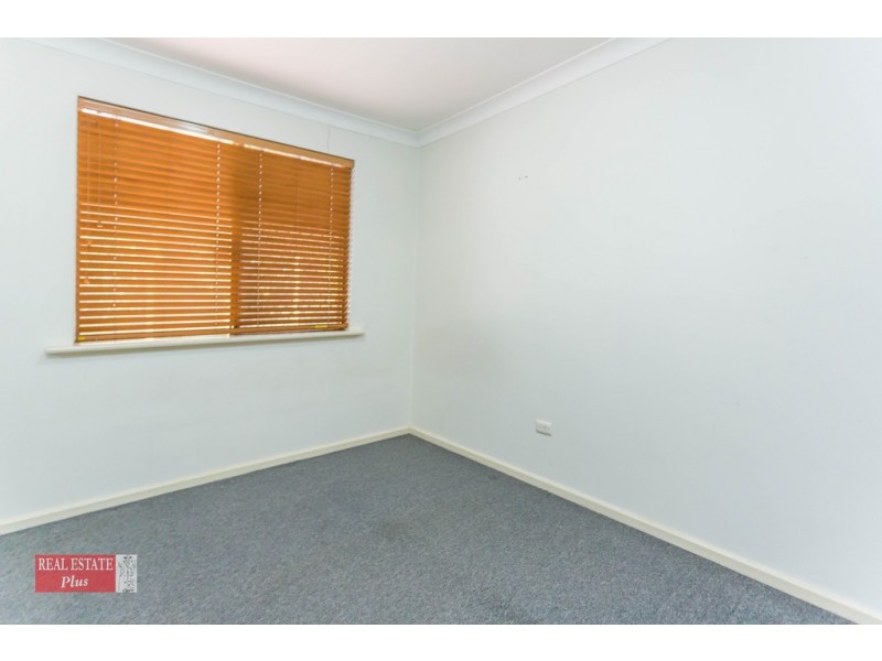 198 Blackadder Road, Swan View WA 6056