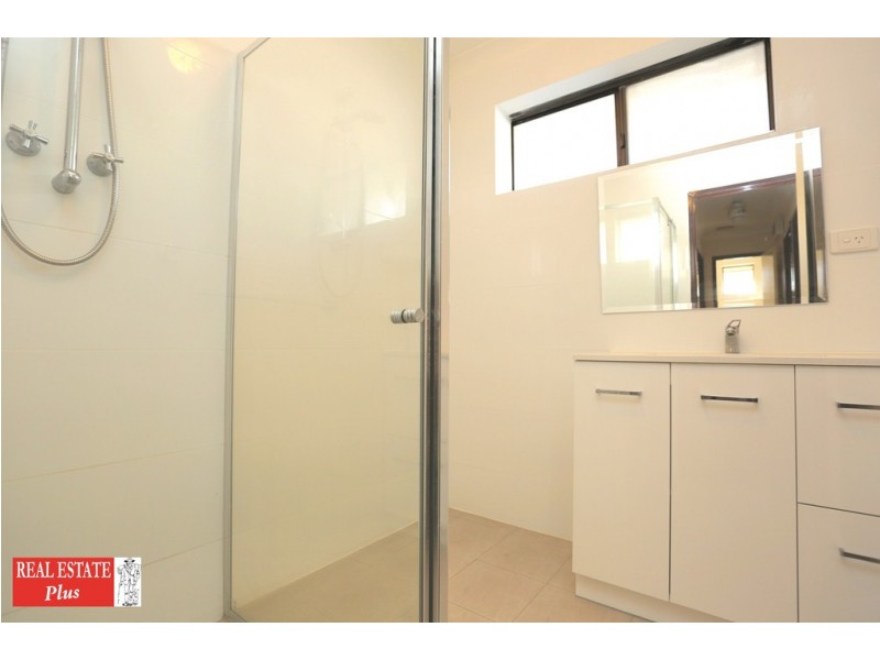 11/64 Railway Parade, Midland WA 6056