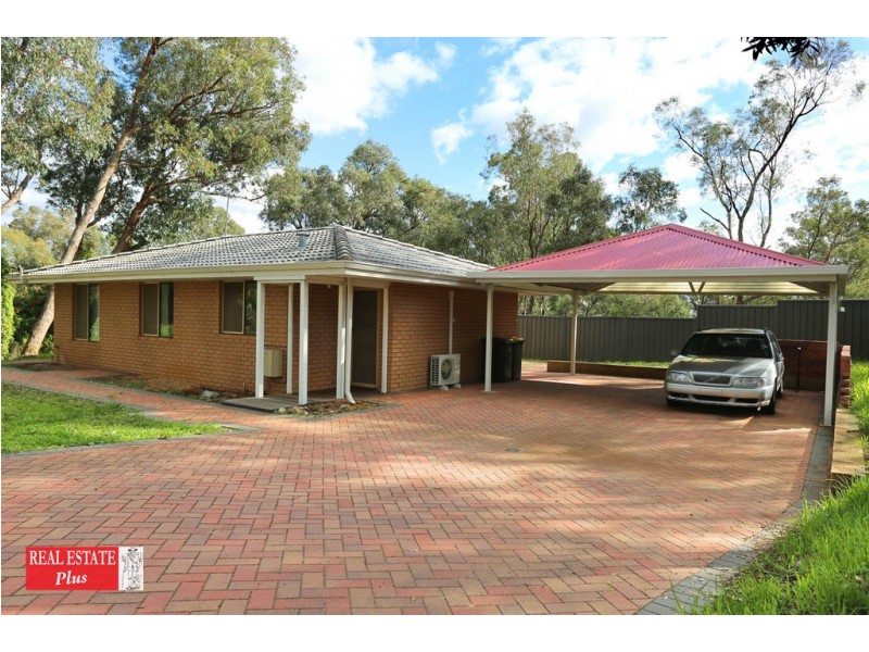 1 Apara Place, Koongamia WA 6056