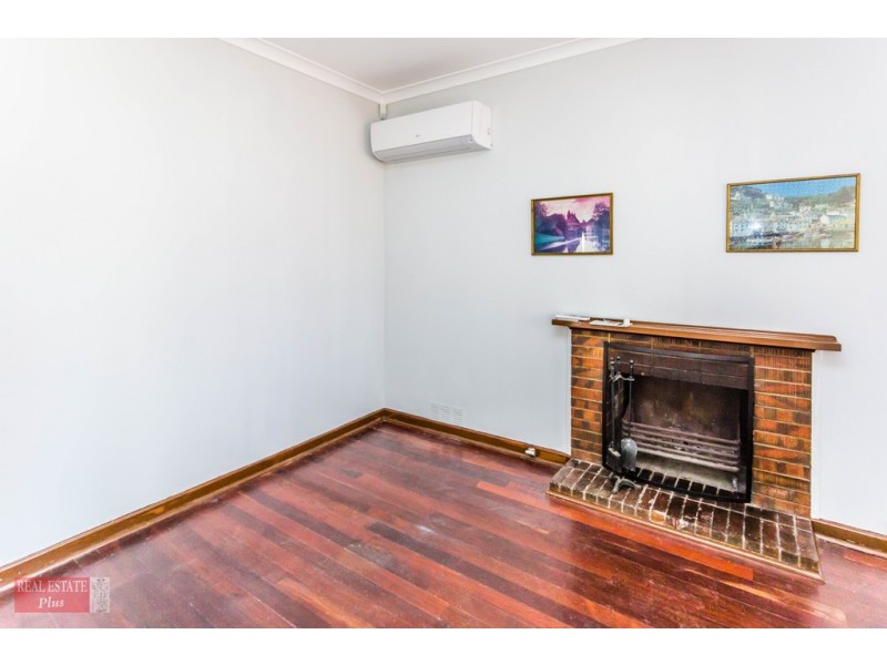 21 Mudalla Way, Koongamia WA 6056