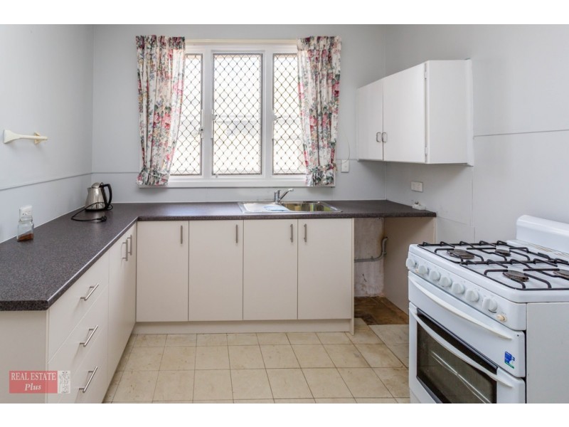 21 Mudalla Way, Koongamia WA 6056