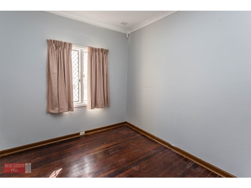 21 Mudalla Way, Koongamia WA 6056