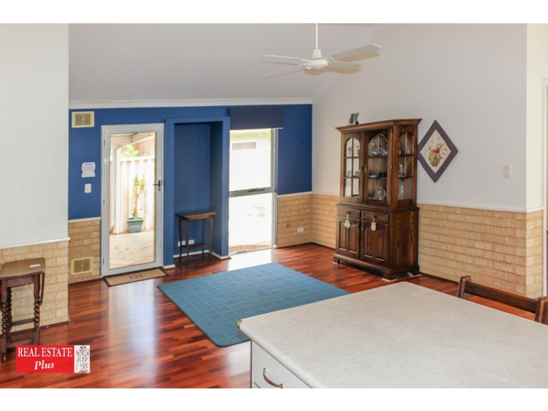 7 St Michaels Green, Canning Vale WA 6155
