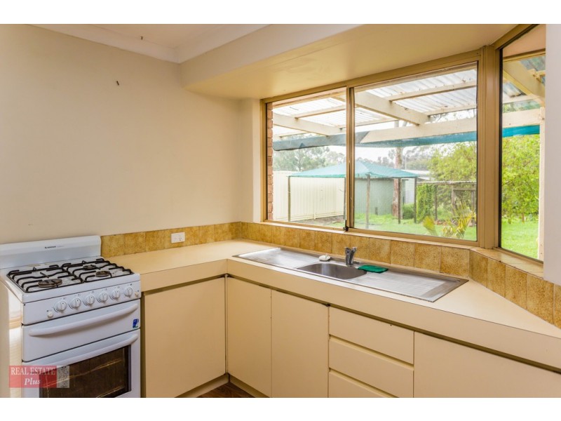 82 Almeria Parade, Upper Swan WA 6069