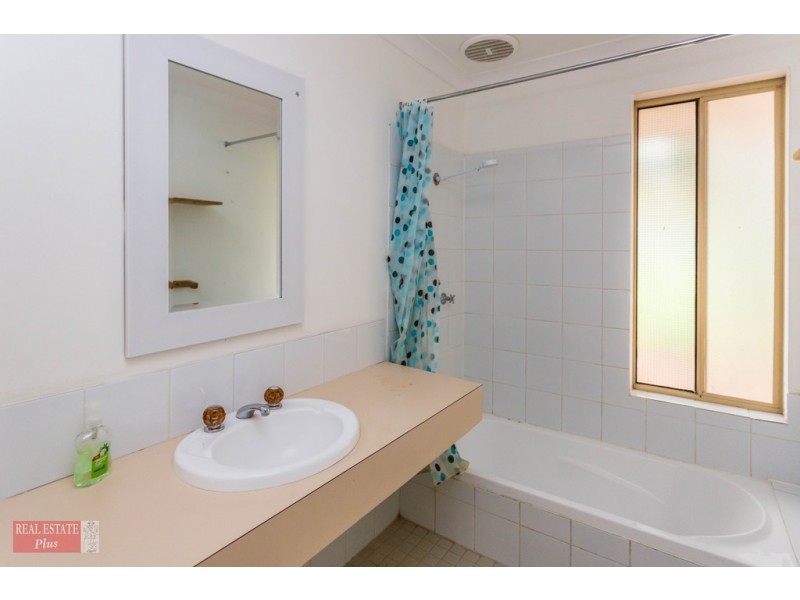 82 Almeria Parade, Upper Swan WA 6069