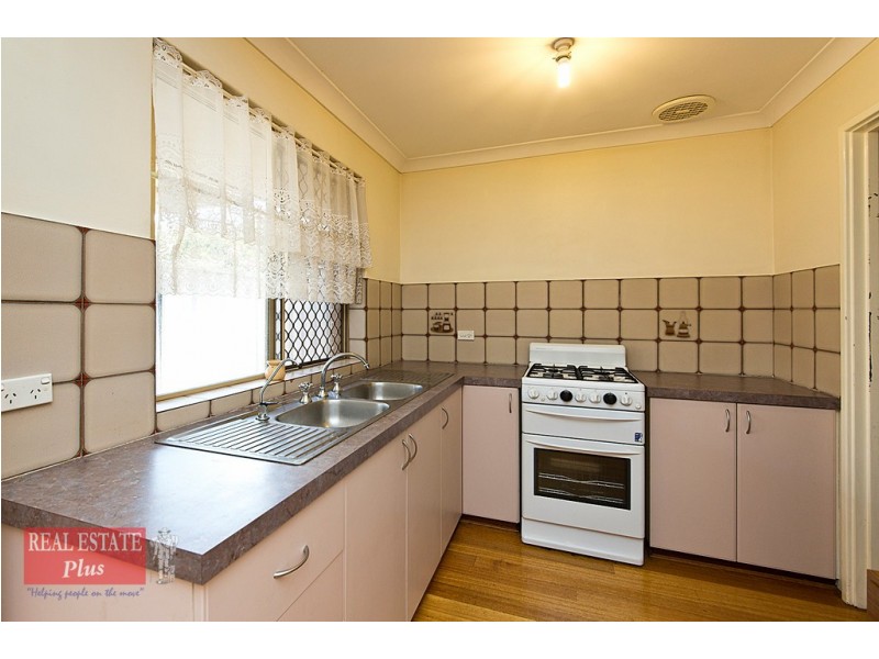 11/1 Park Road, Midvale WA 6056