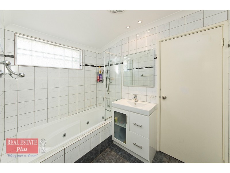 11/1 Park Road, Midvale WA 6056