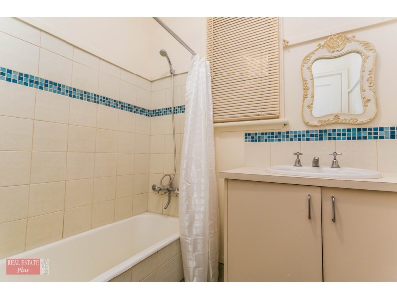 35 Bushby Street, Midvale WA 6056