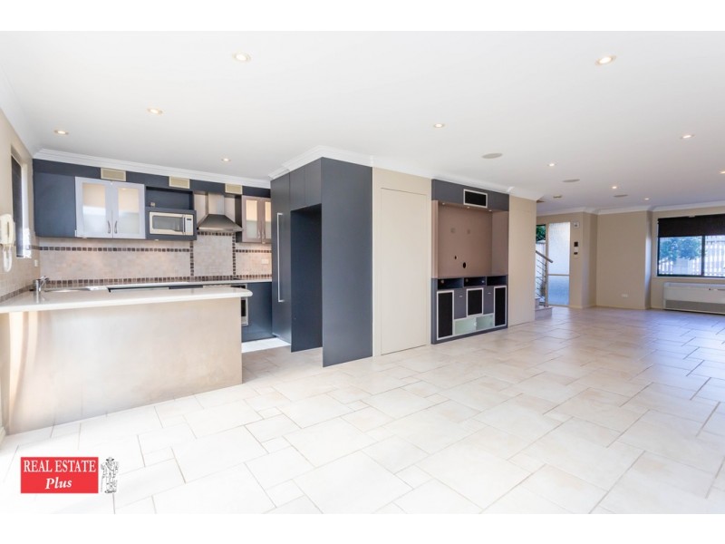 11 Carrington Street, Mount Lawley WA 6050