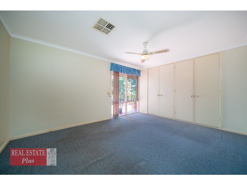 24 Ward Avenue, Greenmount WA 6056