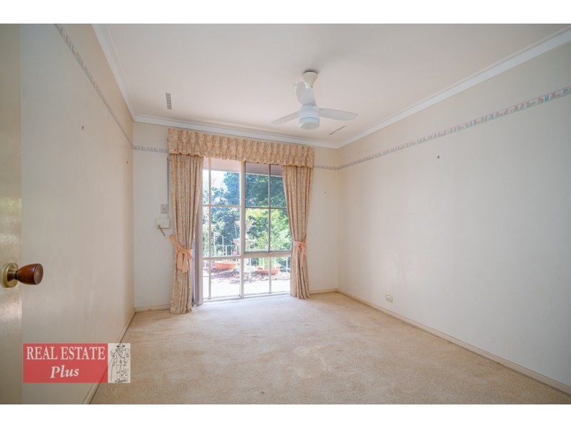 24 Ward Avenue, Greenmount WA 6056