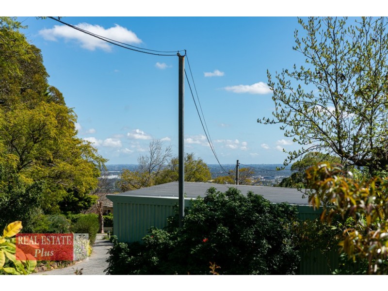 24 Ward Avenue, Greenmount WA 6056