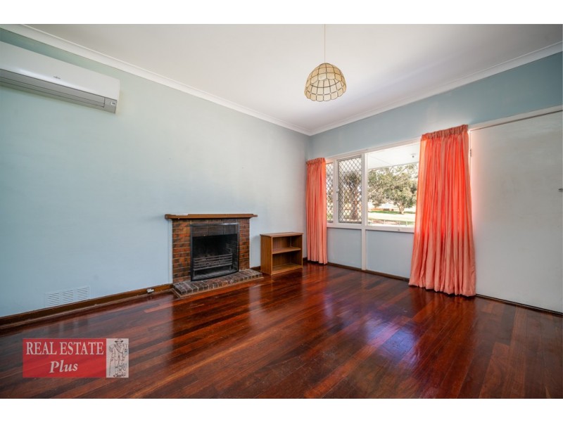 21 Mudalla Way, Koongamia WA 6056