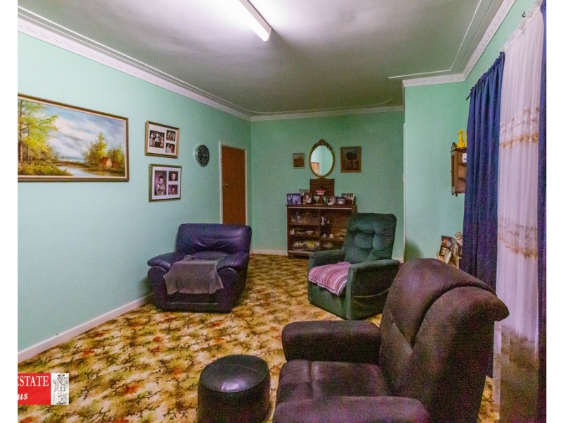 16 Wellaton Street, Midvale WA 6056