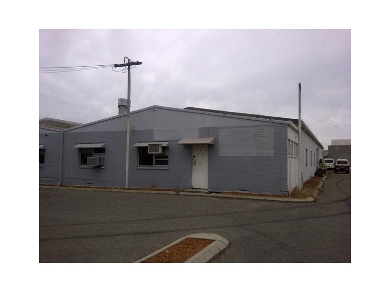Unit 2, 4 Gary Road, Maddington WA 6109
