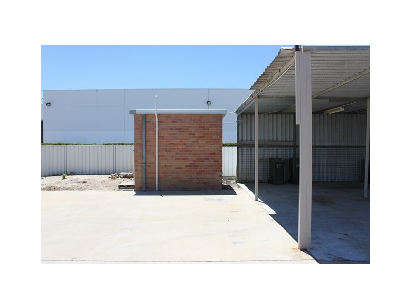 17 Loton Avenue, Midland WA 6056