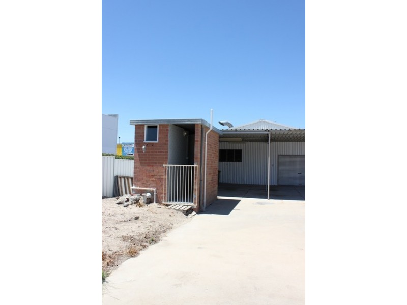 17 Loton Avenue, Midland WA 6056