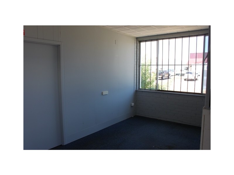 17 Loton Avenue, Midland WA 6056