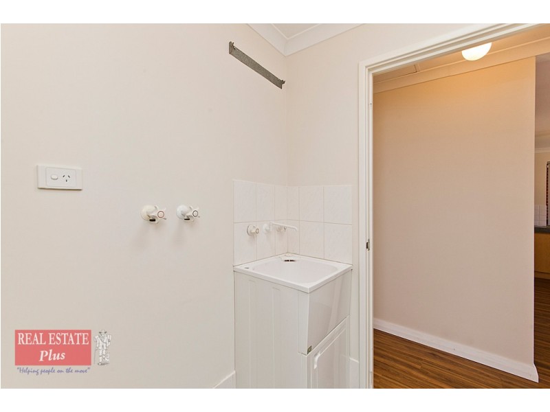 3/32 Holmesdale Road, Woodbridge WA 6056