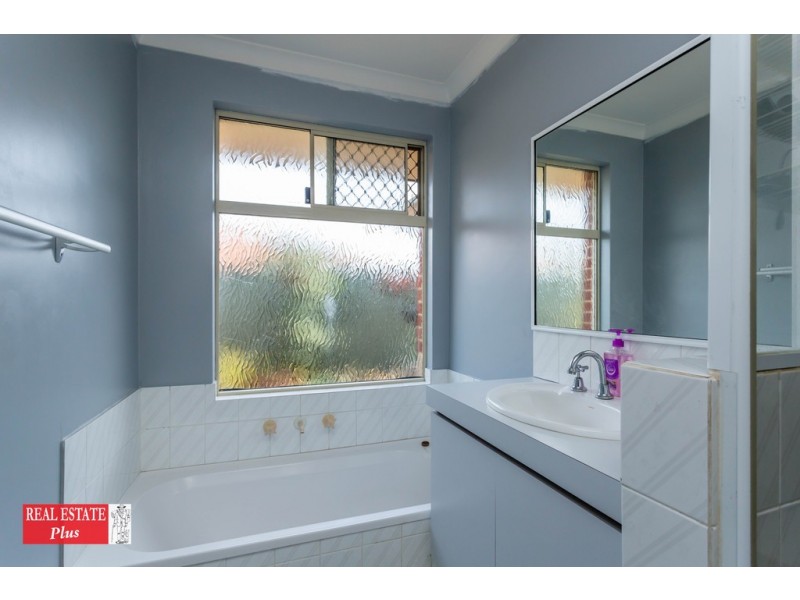 52 Wittenoom Road, High Wycombe WA 6057