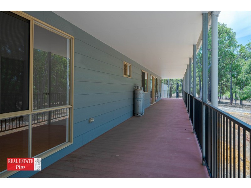 172 Falls Heights, Gidgegannup WA 6083