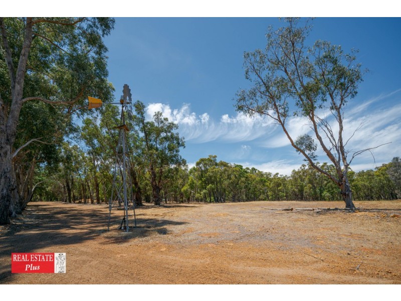 172 Falls Heights, Gidgegannup WA 6083