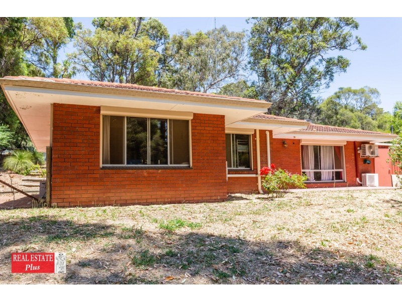 1 Henderson Road, Stoneville WA 6081