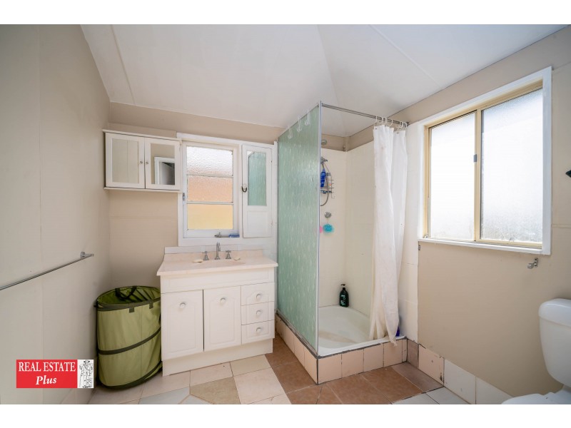 29 Weld Road, Swan View WA 6056