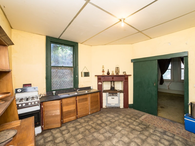 38 East Street, Guildford WA 6055