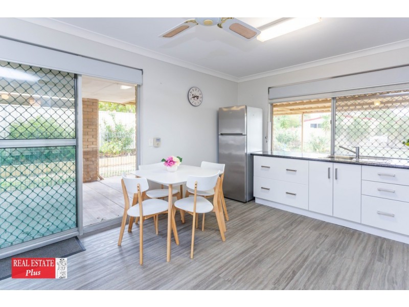 83 Myles Road, Swan View WA 6056