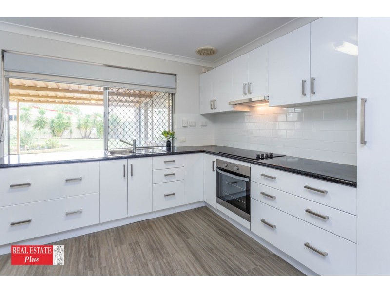 83 Myles Road, Swan View WA 6056