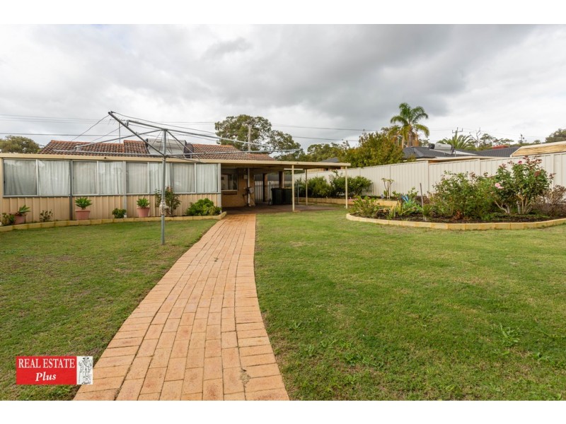 83 Myles Road, Swan View WA 6056