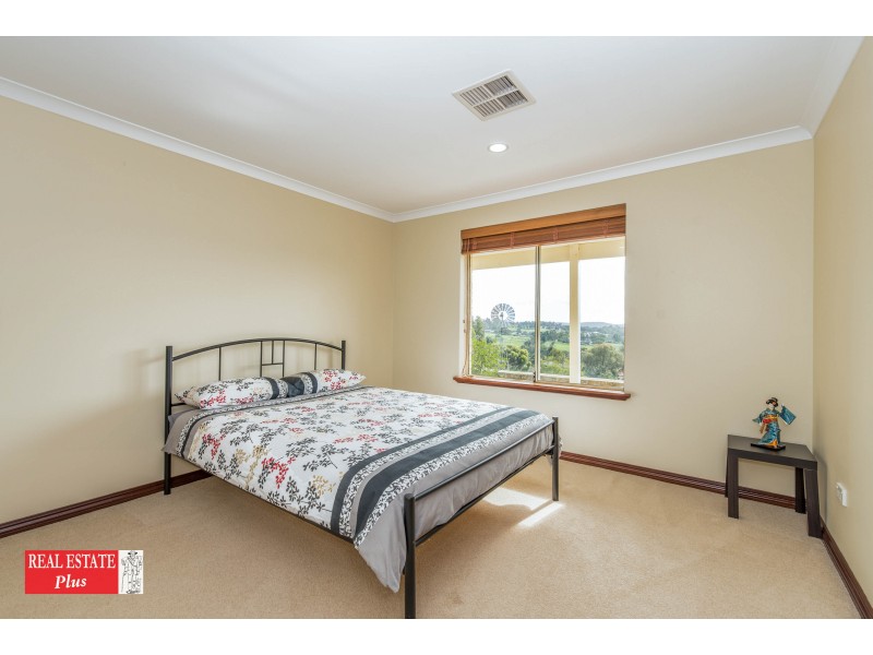 36 Wedgetail Ridge, Bullsbrook WA 6084
