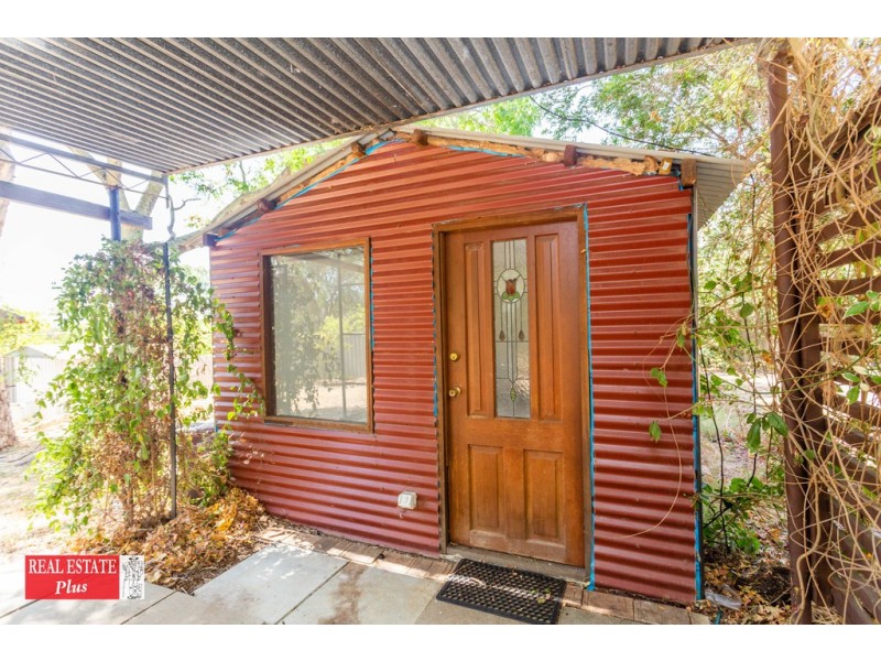 20 The Crescent, Helena Valley WA 6056