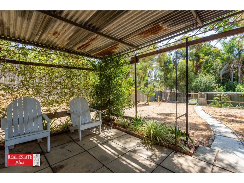 20 The Crescent, Helena Valley WA 6056