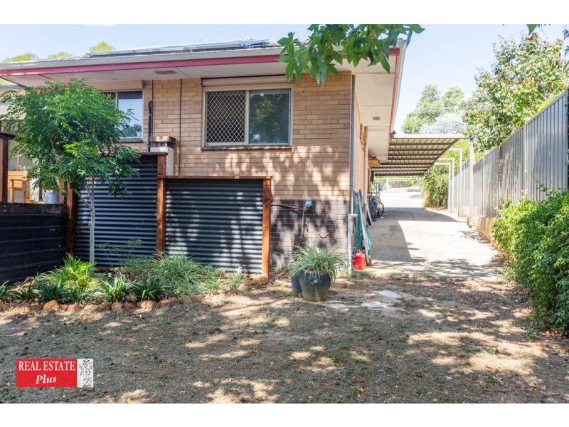 20 The Crescent, Helena Valley WA 6056