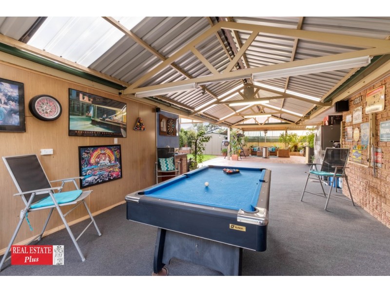 28 Damascus Drive, Greenmount WA 6056