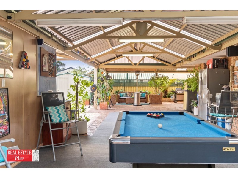 28 Damascus Drive, Greenmount WA 6056