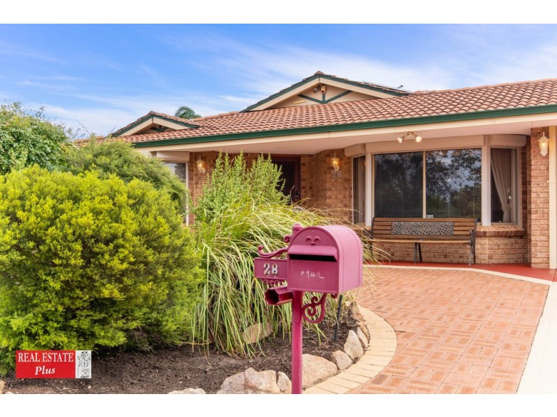 28 Damascus Drive, Greenmount WA 6056