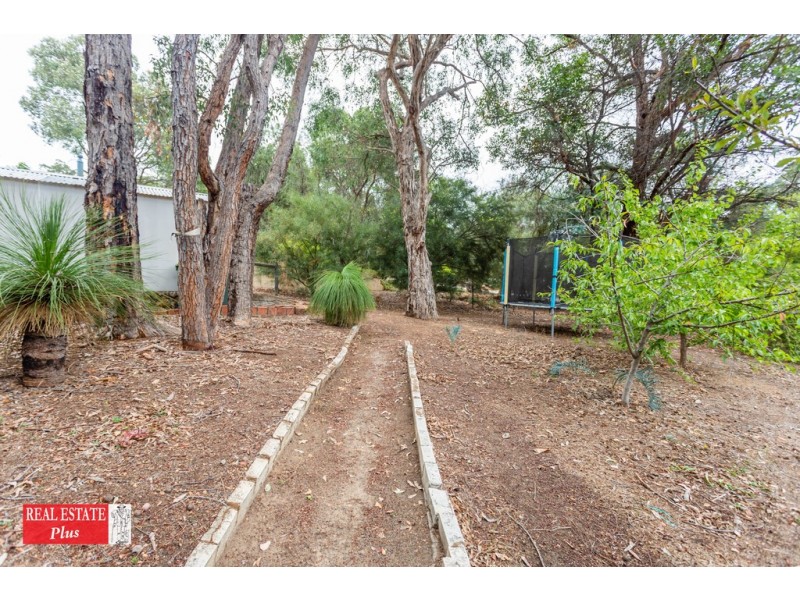 Lot 22 (1) Henderson Road, Stoneville WA 6081