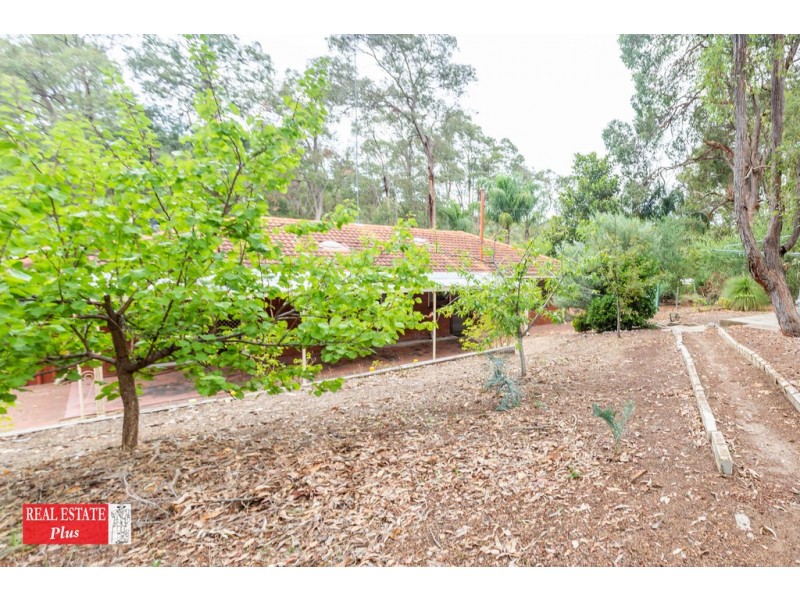 Lot 22 (1) Henderson Road, Stoneville WA 6081