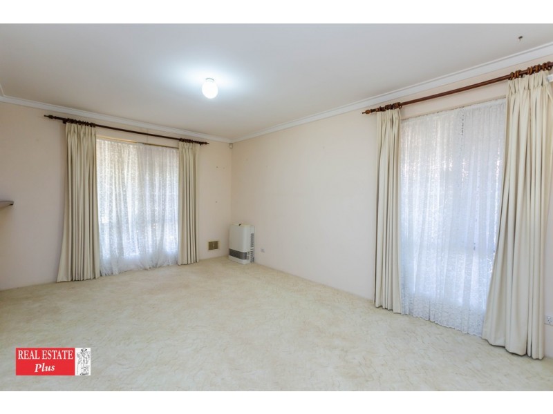 15B Pine Gap, Swan View WA 6056