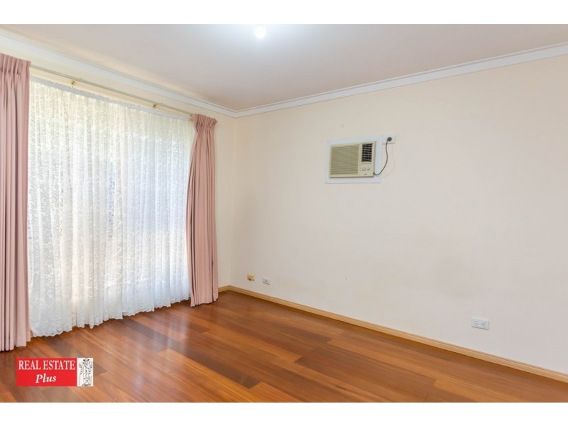 15B Pine Gap, Swan View WA 6056