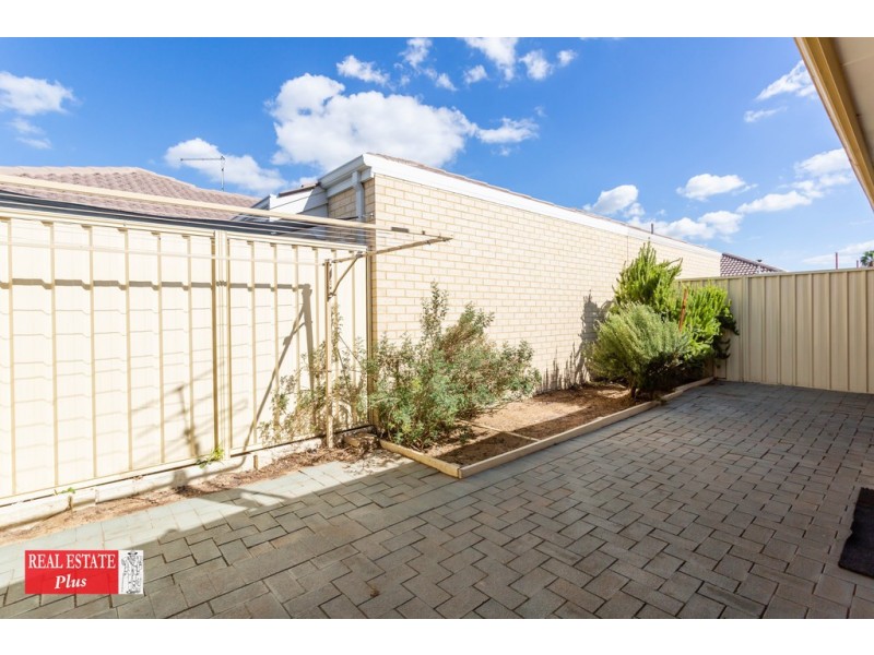 2/1A Henry Street, Midland WA 6056