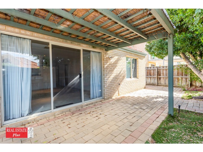 44 Lakefront Circle, The Vines WA 6069