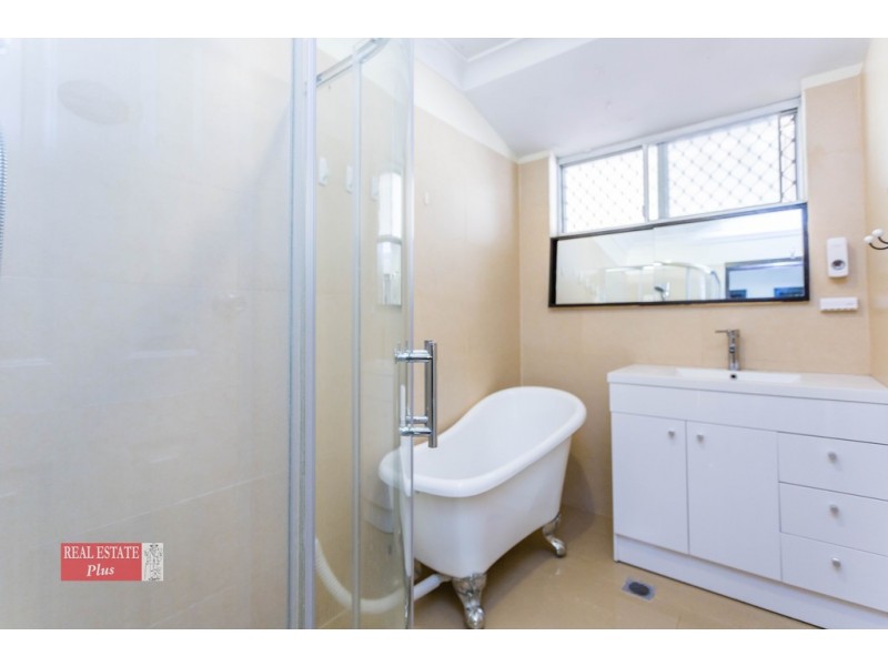 59 Vanessa Way, Swan View WA 6056