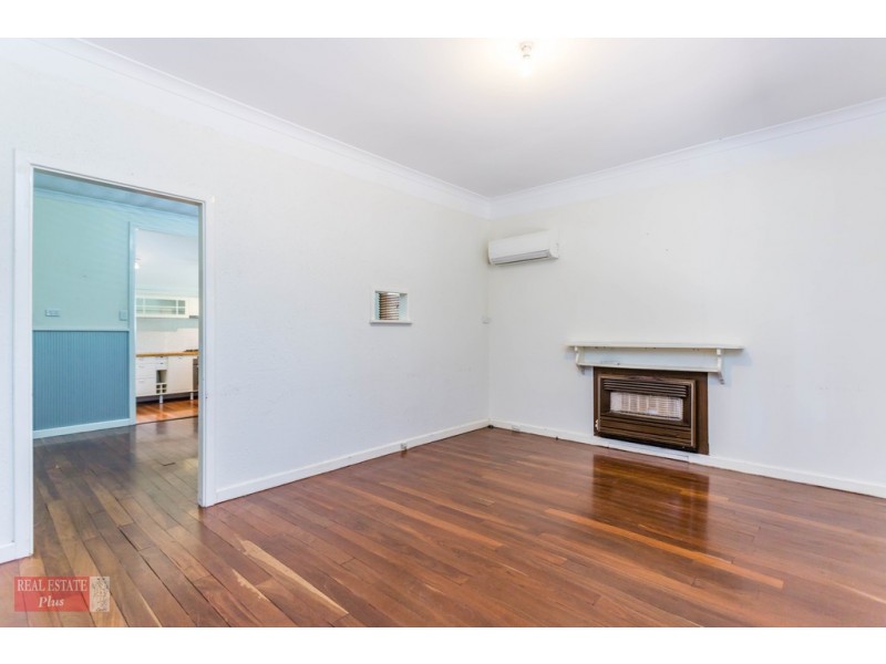 23 Jinda Road, Koongamia WA 6056