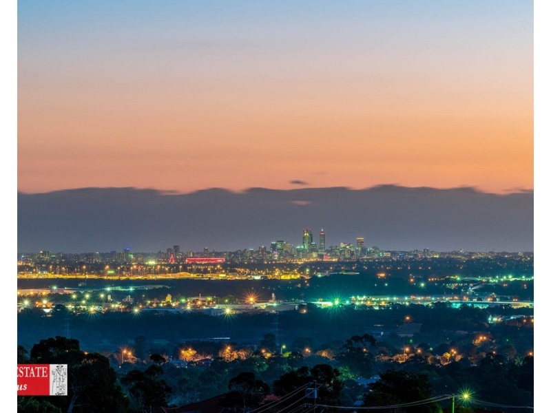 15 Narran Place, Swan View WA 6056