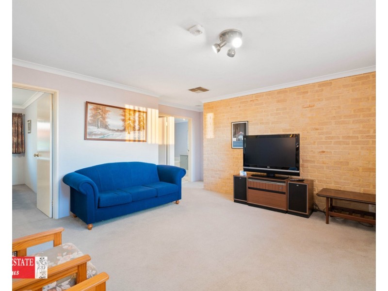 15 Narran Place, Swan View WA 6056
