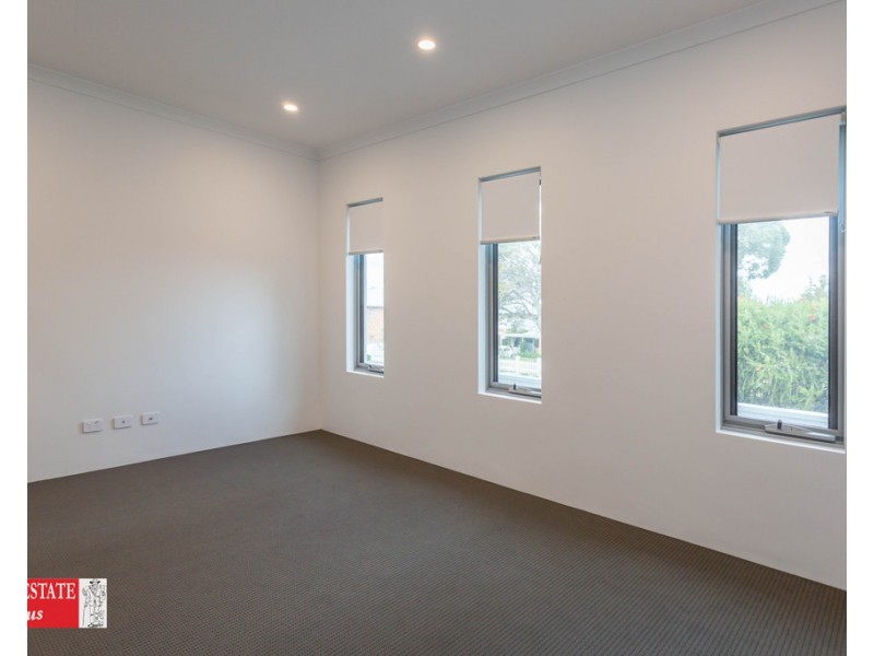 1/42 Walter Road East, Bassendean WA 6054